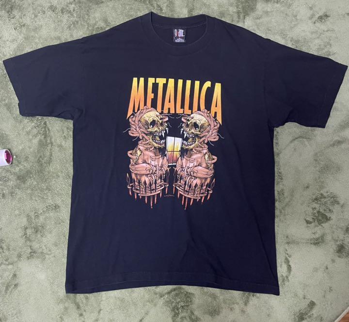 メタリカ SUMMER SANITARIUM tシャツ