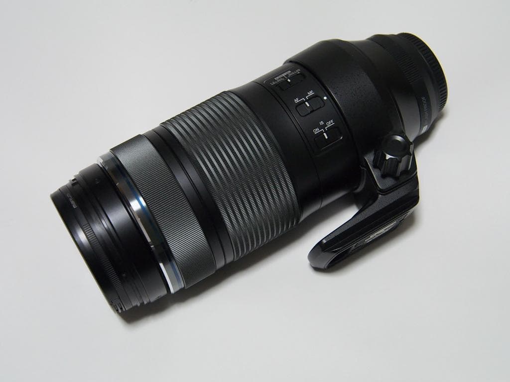 OLYMPUS M.ZUIKO 100-400mm極美品フィルター追加 OLYMPUS M.ZUIKO 100-400mm極美品フィルター追加