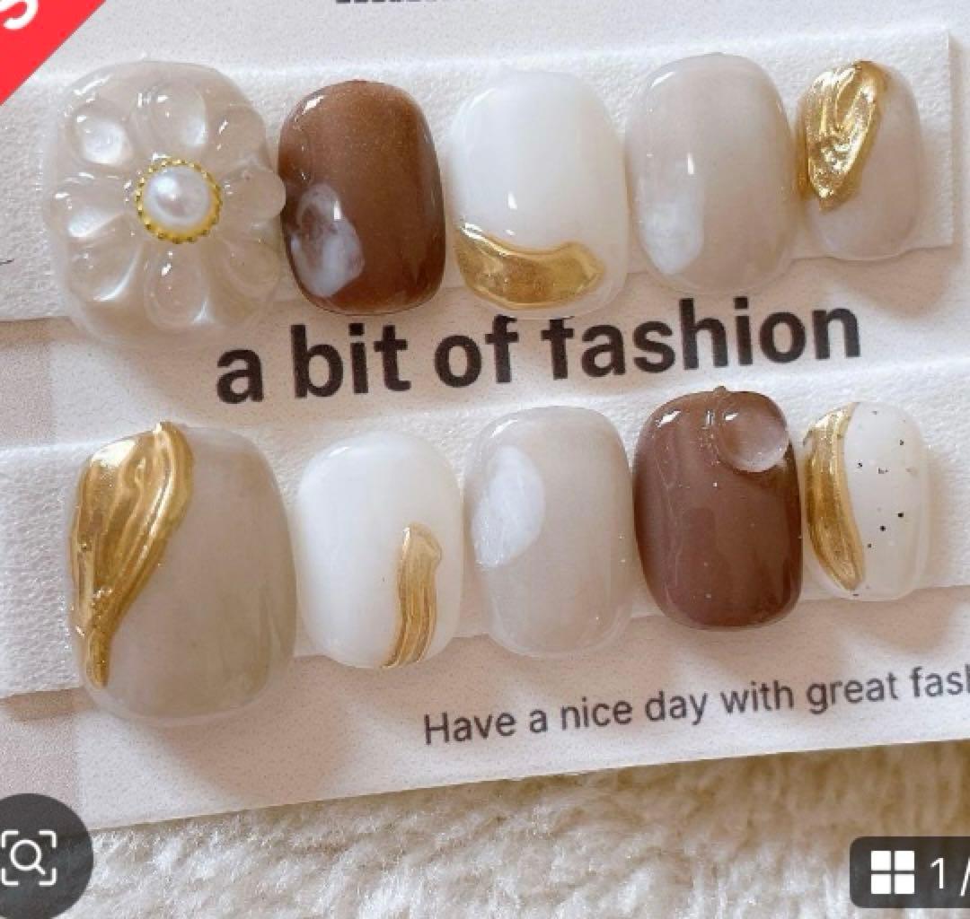 ネイルチップ 秋ニュアンスデザイン 10個入り目立った傷や汚れなし