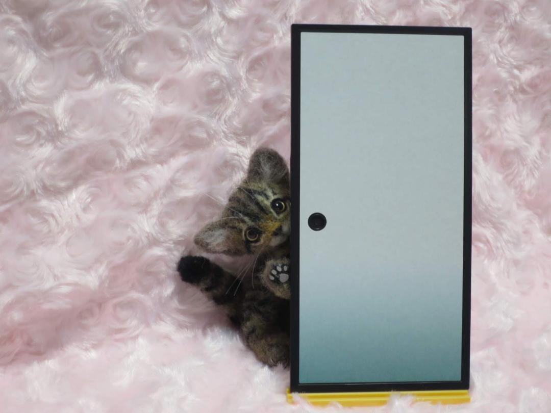 羊毛フェルト 猫 キジトラ 子猫 ハンドメイド 置物