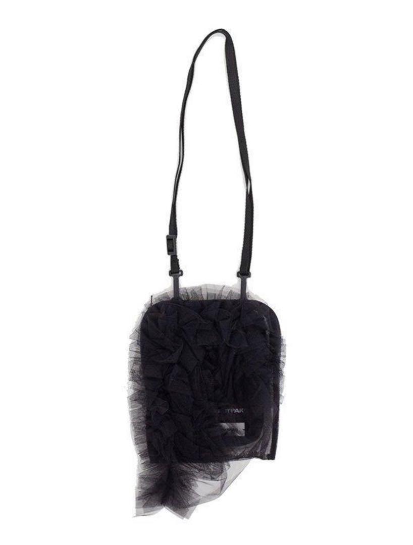 chika kisada eastpak buddy チュールポシェット