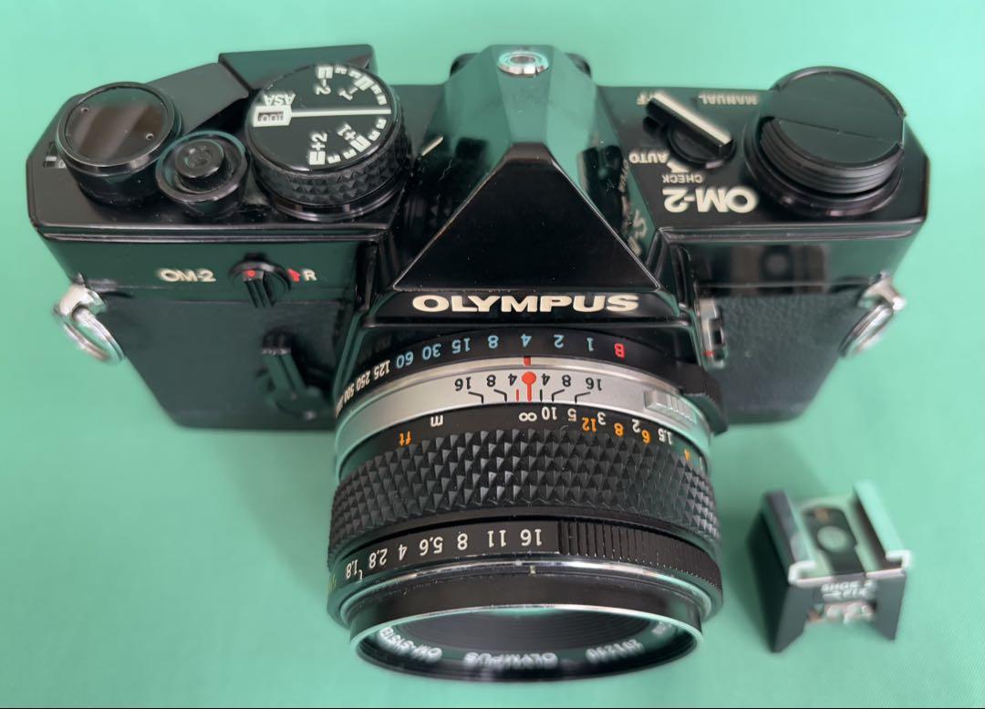☆ OLYMPUS OM-2 BLACK + ☆ 標準レンズ 50mm