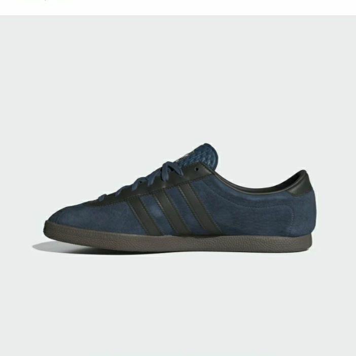 新品・未使用 adidas LONDON 24.5cm