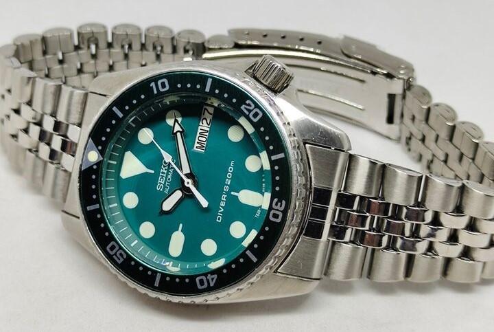 421/セイコー 7S26-0030 SKX013 グリーン ダイバー 自動巻き
