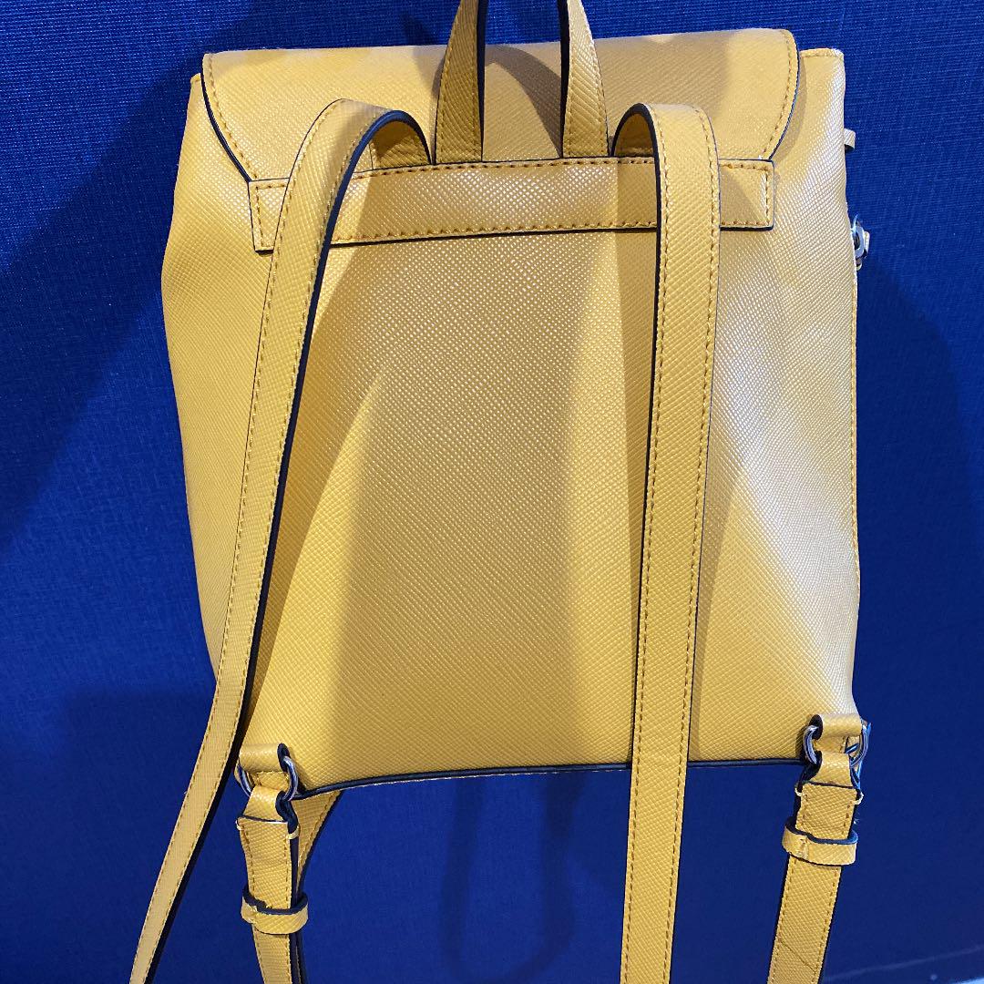 GUESS ゲス モンスターリュックサック