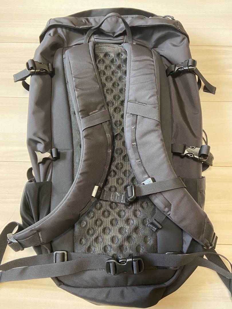 美品　アークテリクス ARCTERYX BRIZE25 リュックバックパック