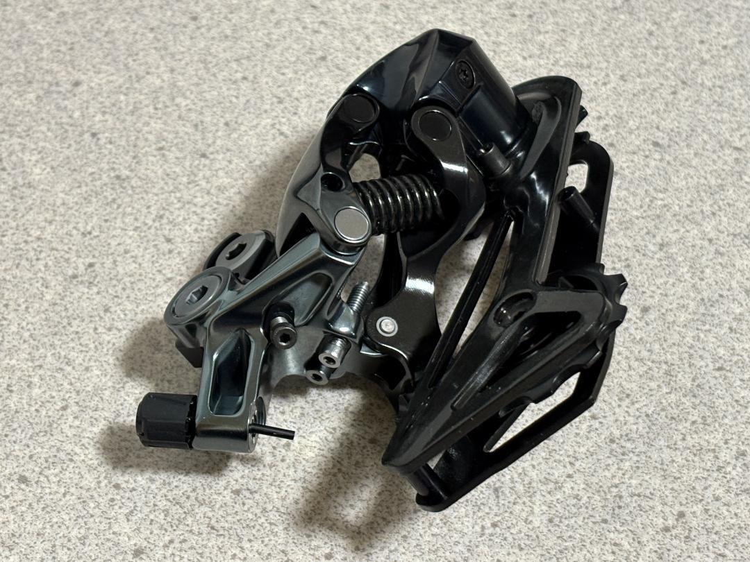 【新品】SHIMANO DURA-ACE RD-R9100 SS 11s