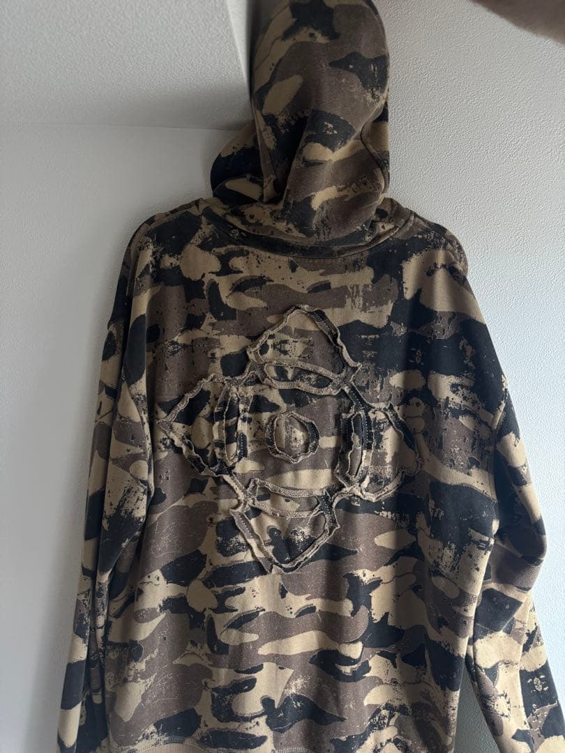 オークリー スカルライン カモフラージュ パーカー 2000年代 Mサイズ オークリー スカルライン カモフラージュ パーカー 2000年代 Mサイズ