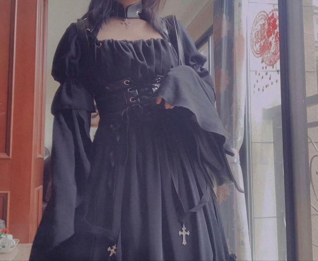 大人気廃盤品 -World of Darkness- 鳥籠オーバースカート