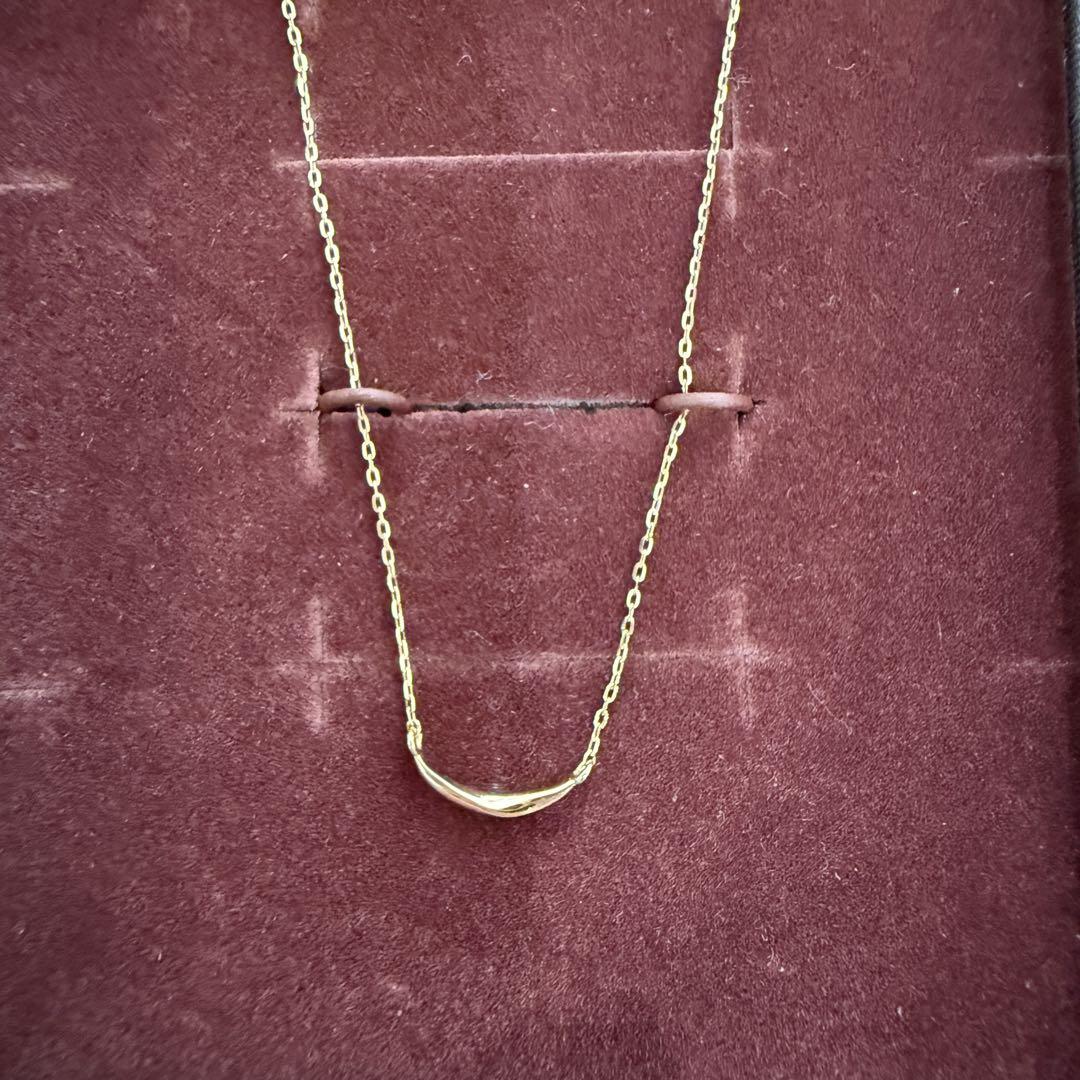 ⭐︎　エテ ete クレセントムーンネックレス　K10