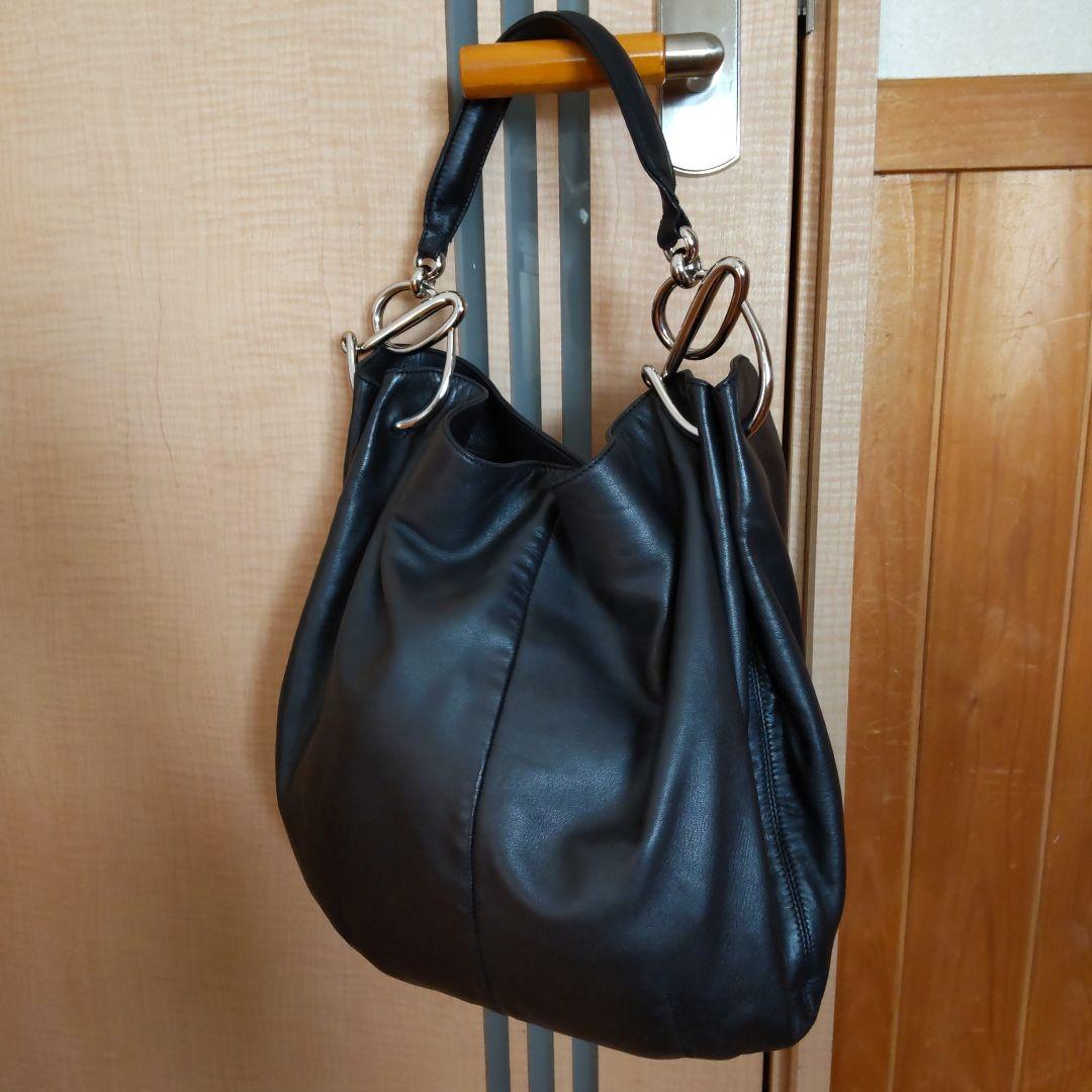 ロエベ LOEWEナッパレザーハンドバッグ 肩かけ ロエベ LOEWEナッパレザーハンドバッグ 肩かけ