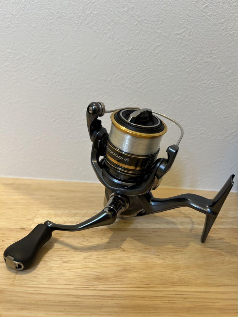 SHIMANO ULTEGRA C2000SHG リール