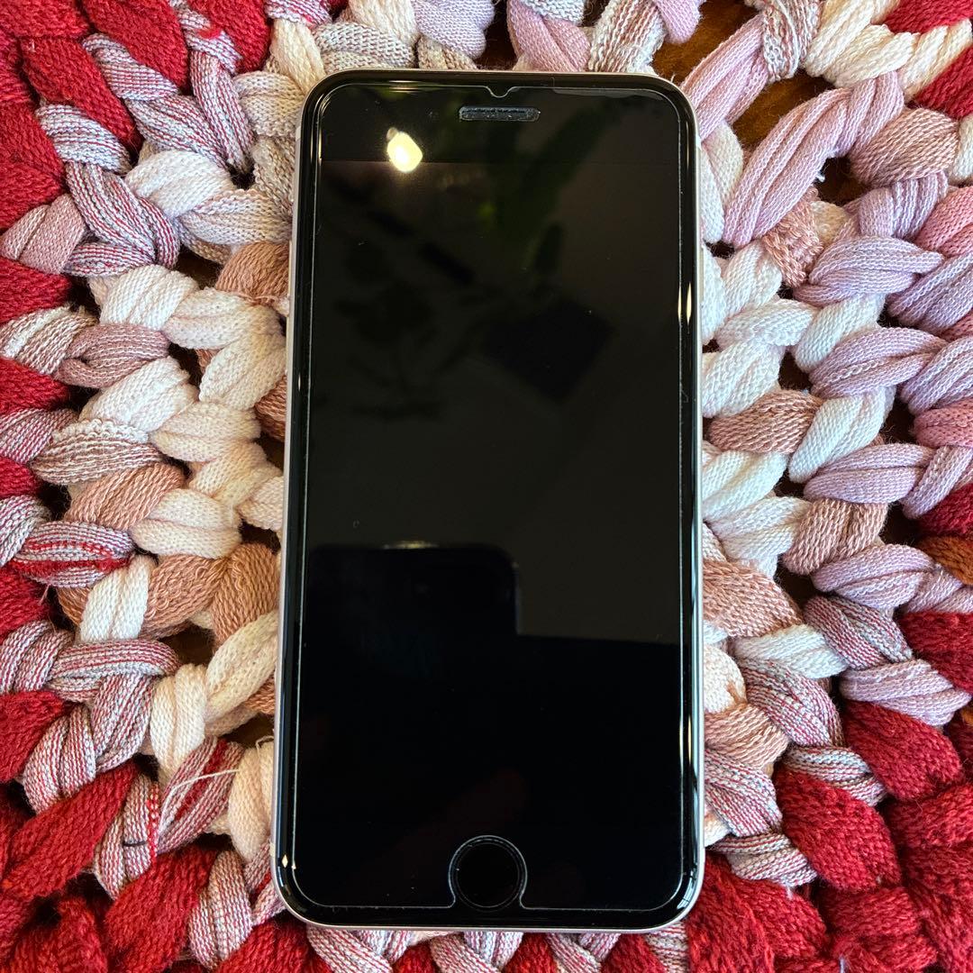 Apple iPhone se 第3世代 64GB SIMフリー Apple iPhone se 第3世代 64GB SIMフリー