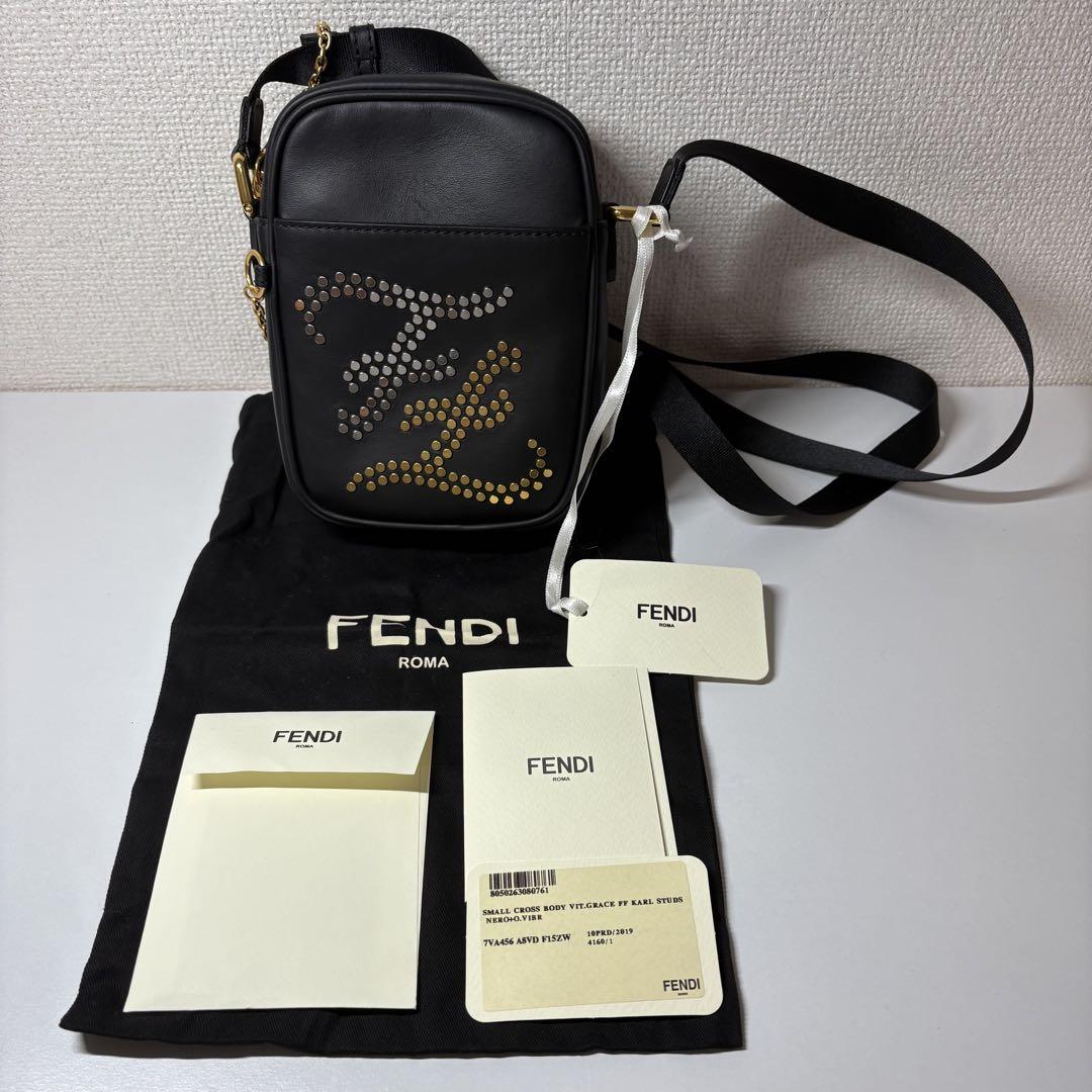 フェンディ FENDI 7VA456 A8VD F15ZW ショルダー 楽天市場】フェンディ ショルダーバッグ 7VA456 A8VD F15ZW