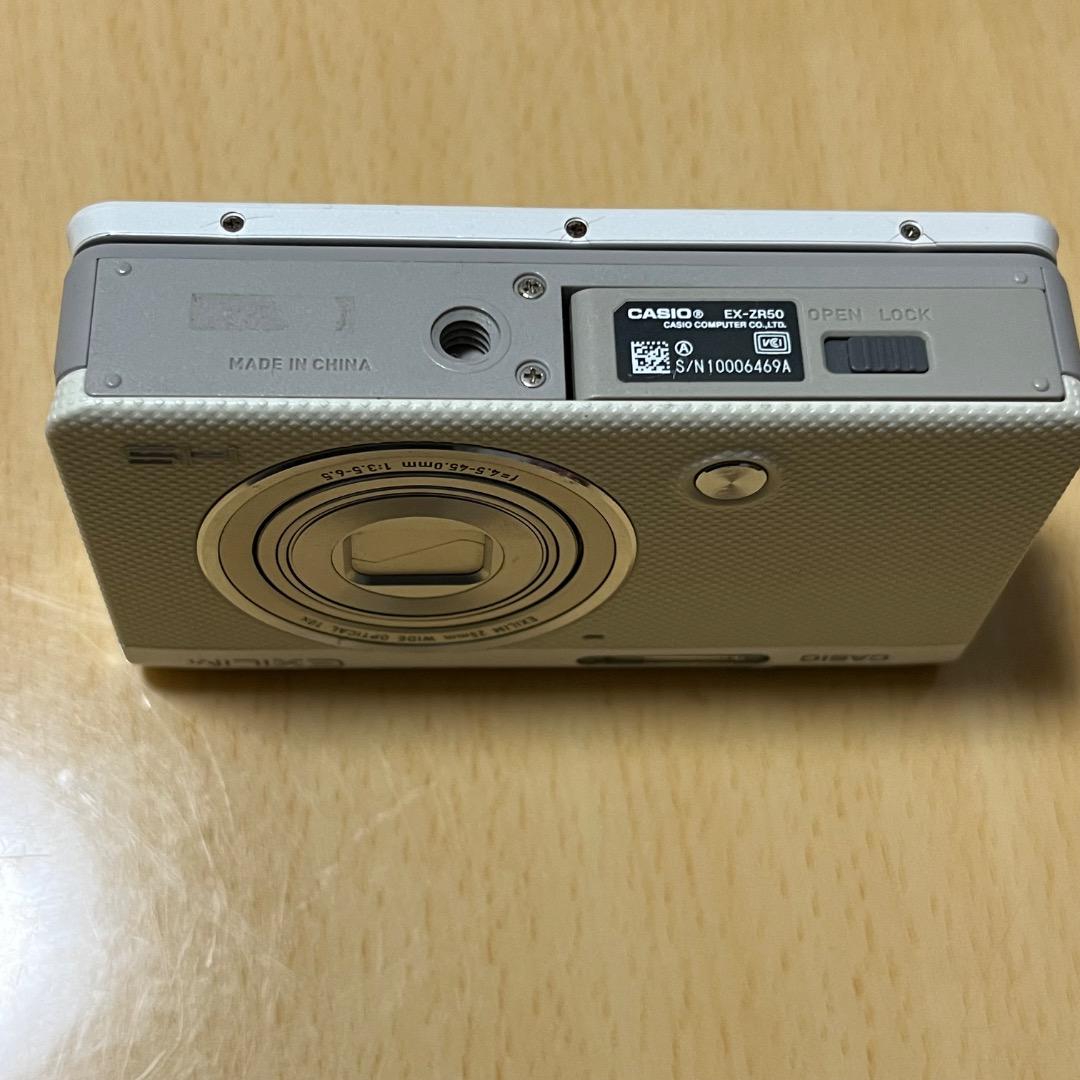 CASIO EXILIM EX-ZR50 デジタルカメラ