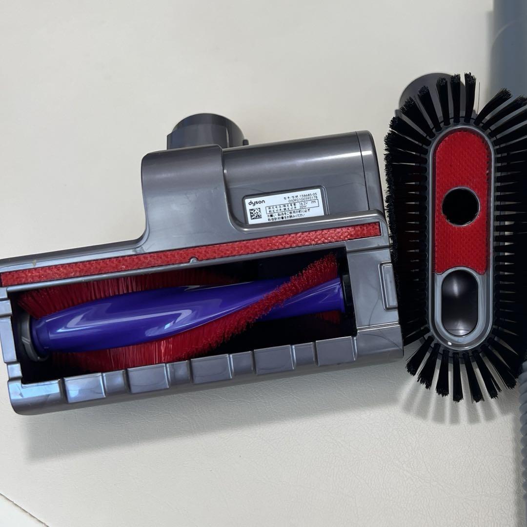 ダイソン　掃除機　アタッチメントセット　純正　正規品 ダイソン Dyson 掃除機 アタッチメントセット 充電器付き - メルカリ
