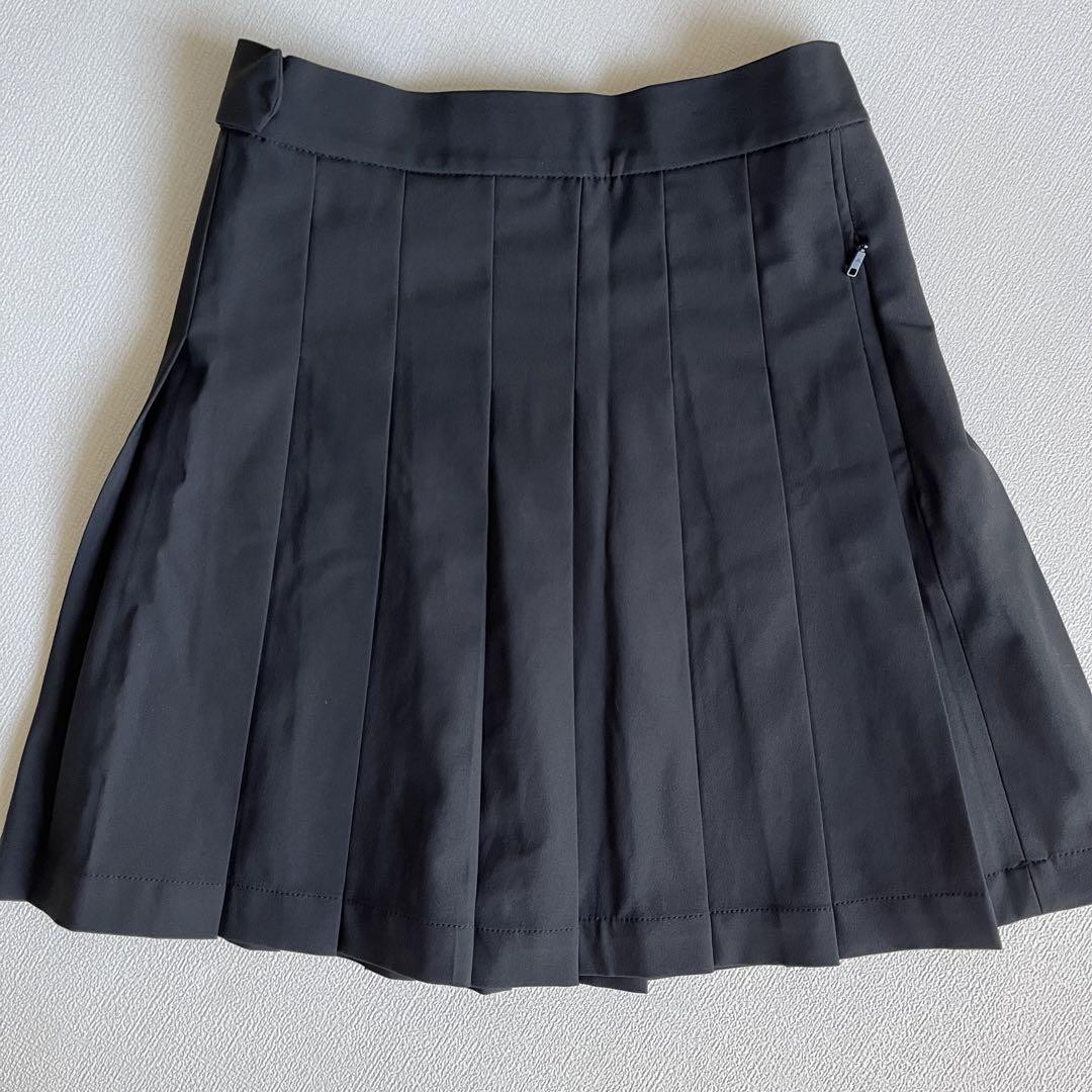 新品未使用タグなし★J.LINDEBERG ジェイリンドバーグ　プリーツスカート