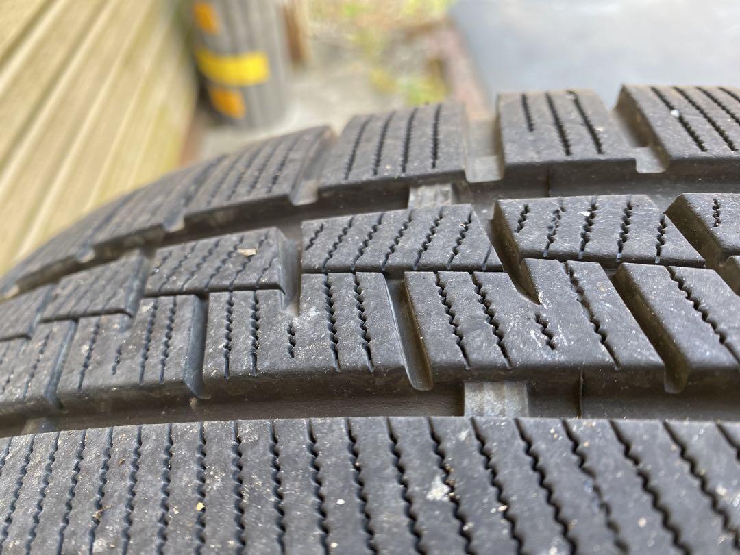 ひ*き様 GRIPMAX スタッドレスタイヤ 225/55R17 4本セット