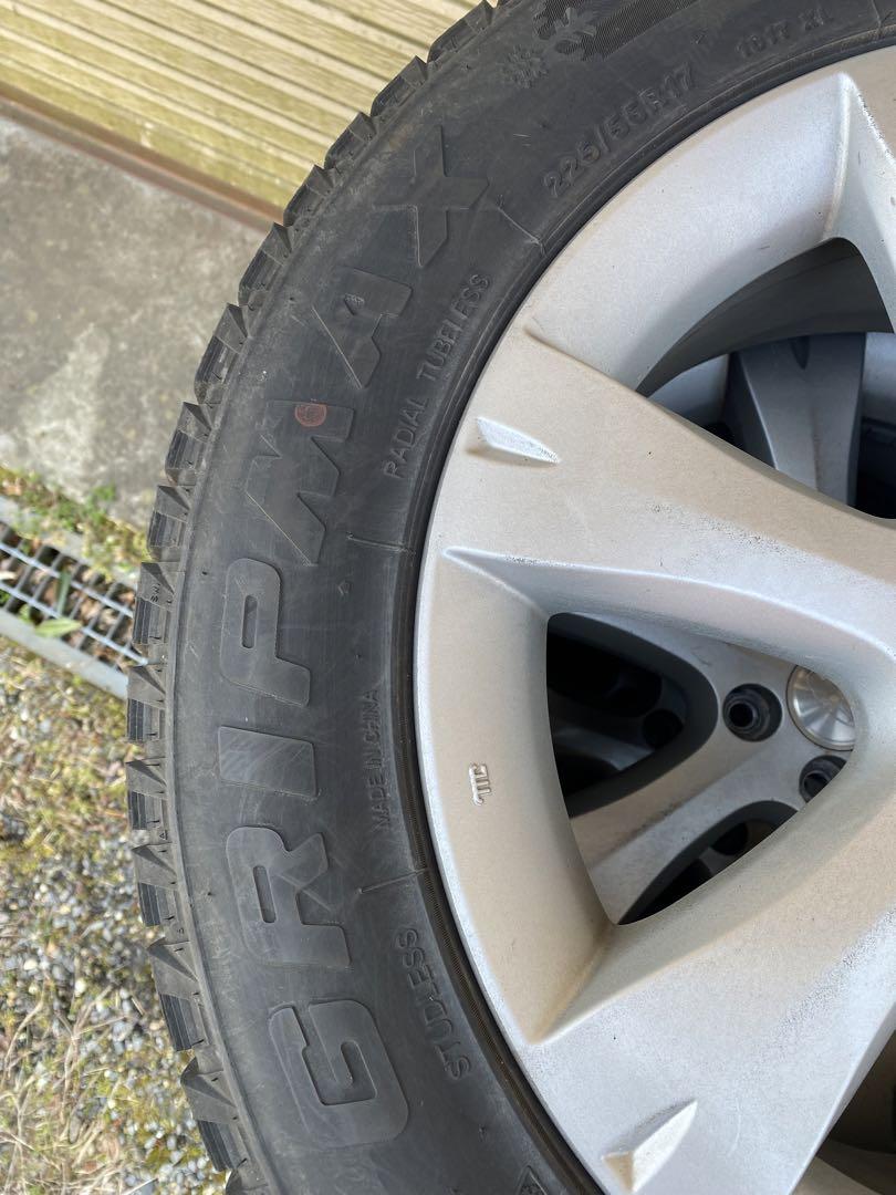 ひ*き様 GRIPMAX スタッドレスタイヤ 225/55R17 4本セット