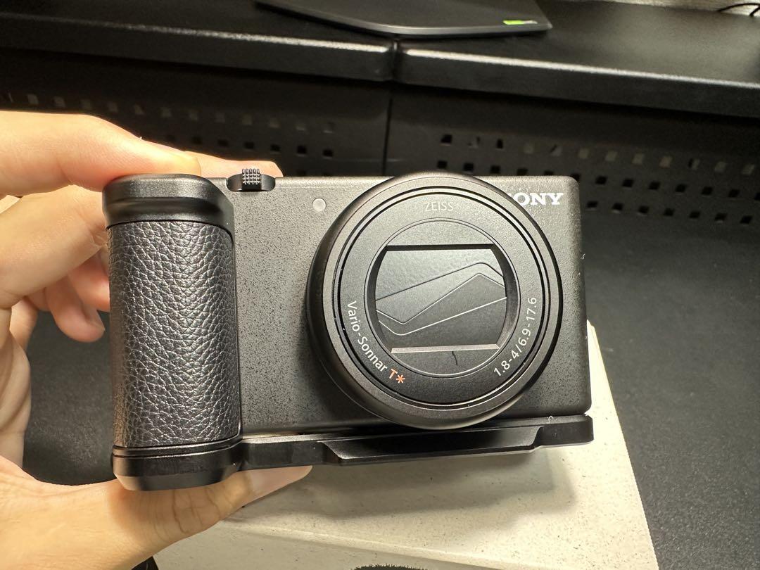 SONY VLOGCAM ZV-1M2 純正バッテリー×4＋純正チャージャー付き