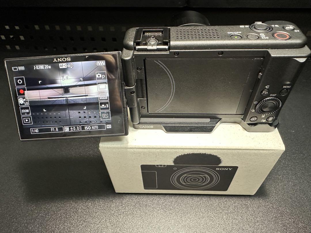 SONY VLOGCAM ZV-1M2 純正バッテリー×4＋純正チャージャー付き