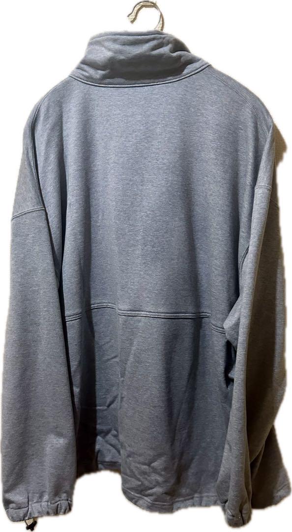 PULLOVER SWEAT