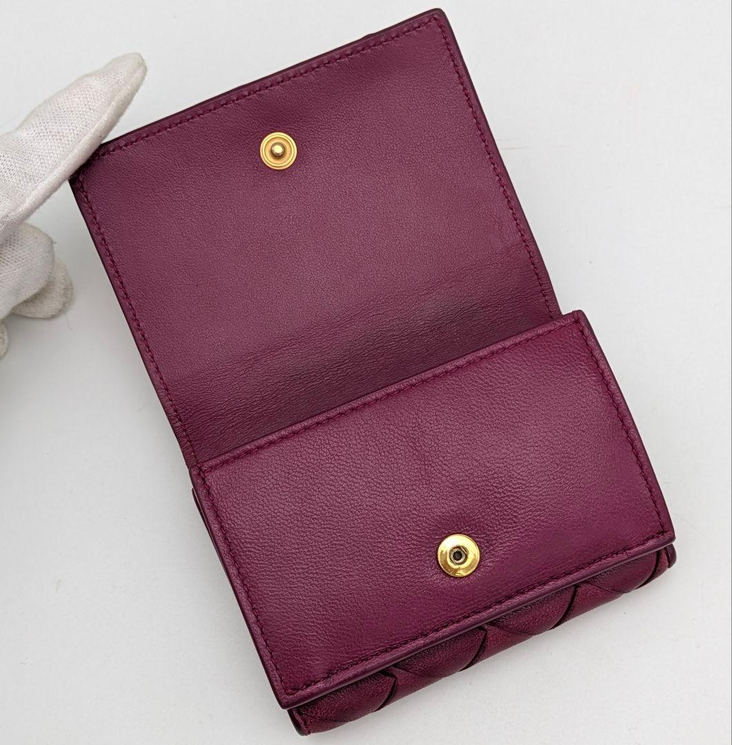 ボッテガヴェネタ 3つ折り財布 イントレチャート レッド ミニ財布 ピンクレッド