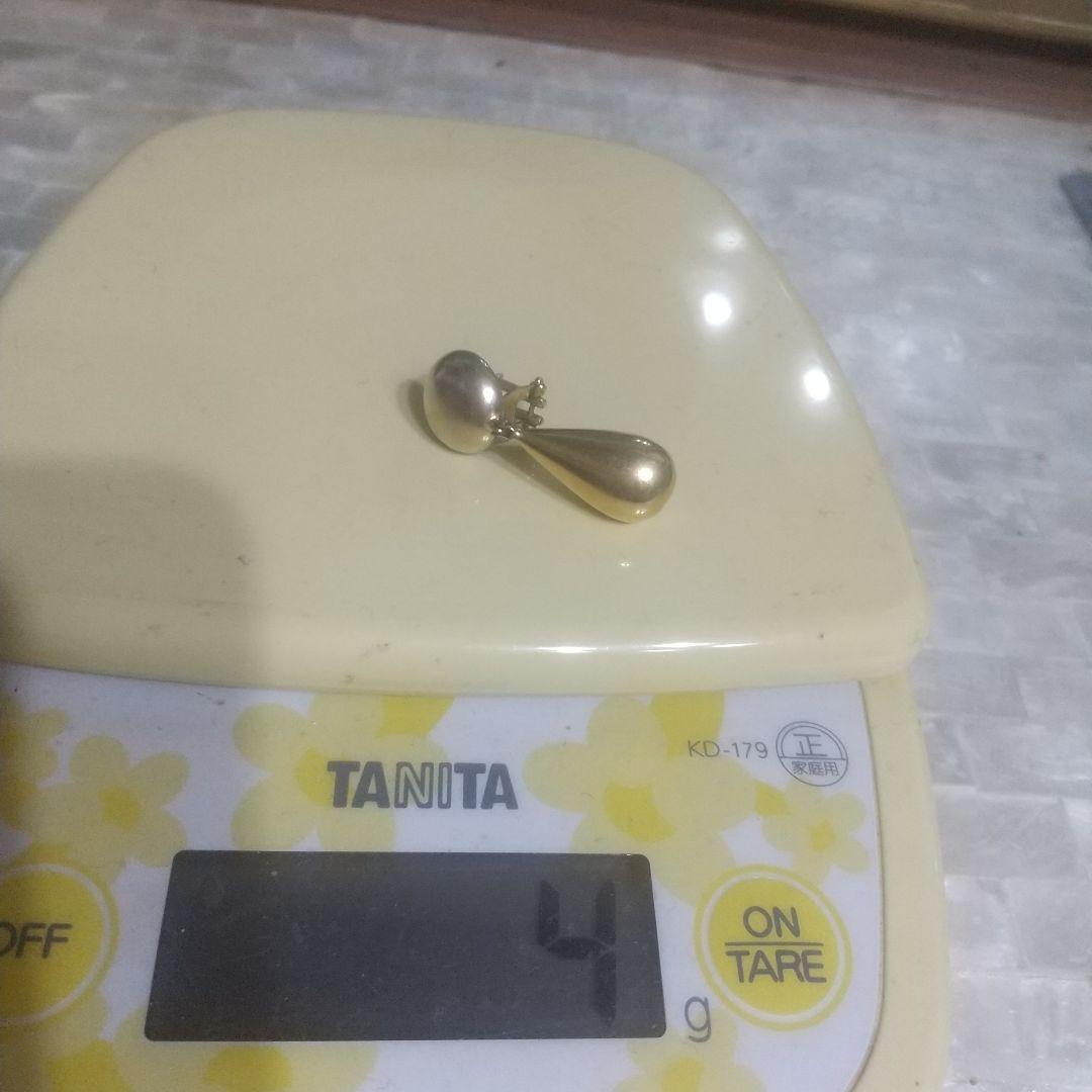 K18ドロップ型ピアス目立った傷や汚れなし