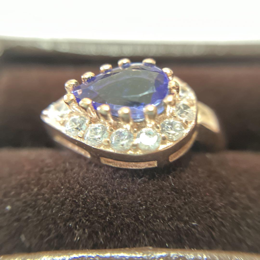 タンザナイト　超IF等級　ピアス