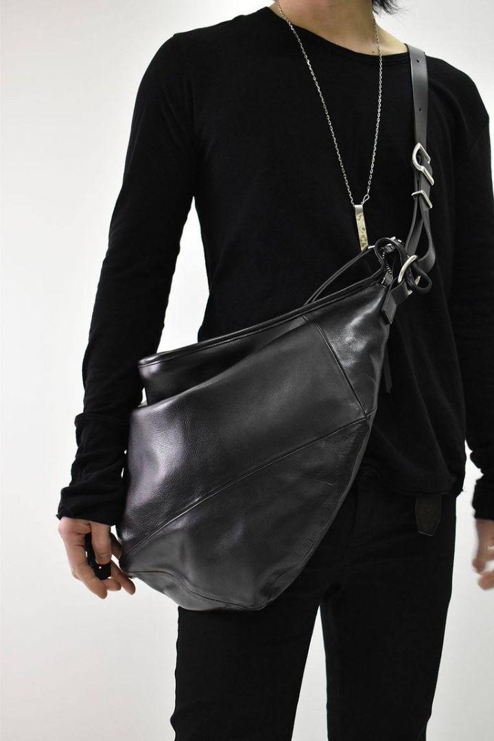 rewordsdesign Leather Shoulder Bag
