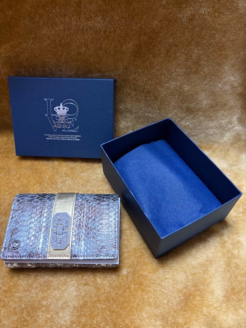 ADMJ スネークレザー エリーゼアールデコパース シルバー 蛇皮財布A.D.M.J