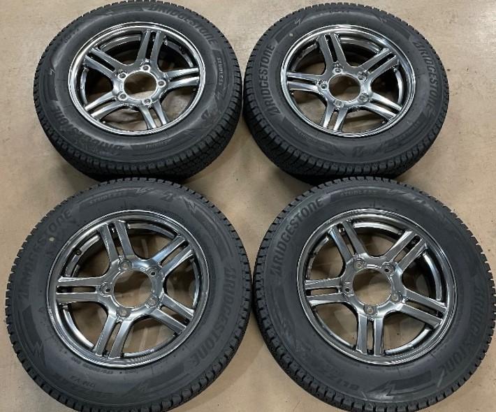 BLIZZAK 175/80R16 ジムニー用 2022年製造スタッドレスタイヤ