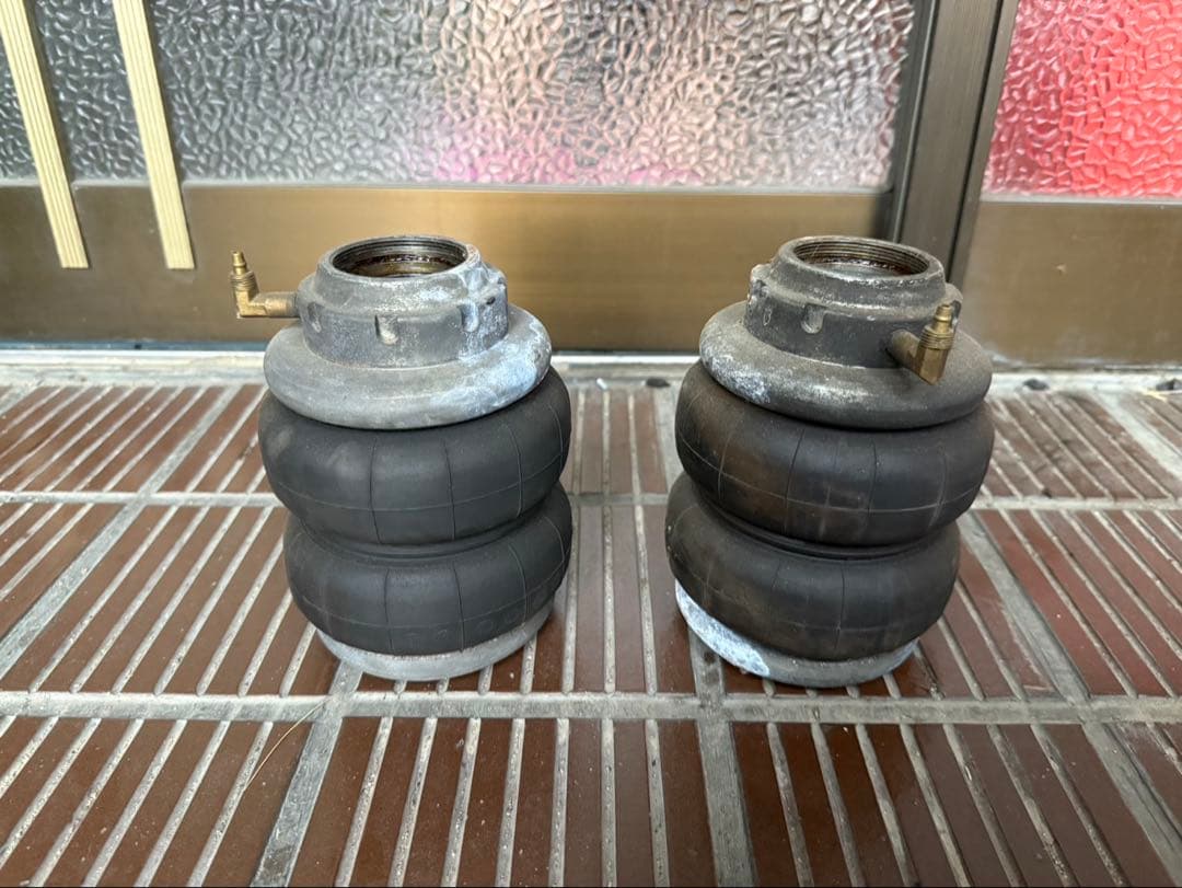 エアサス エアバッグ