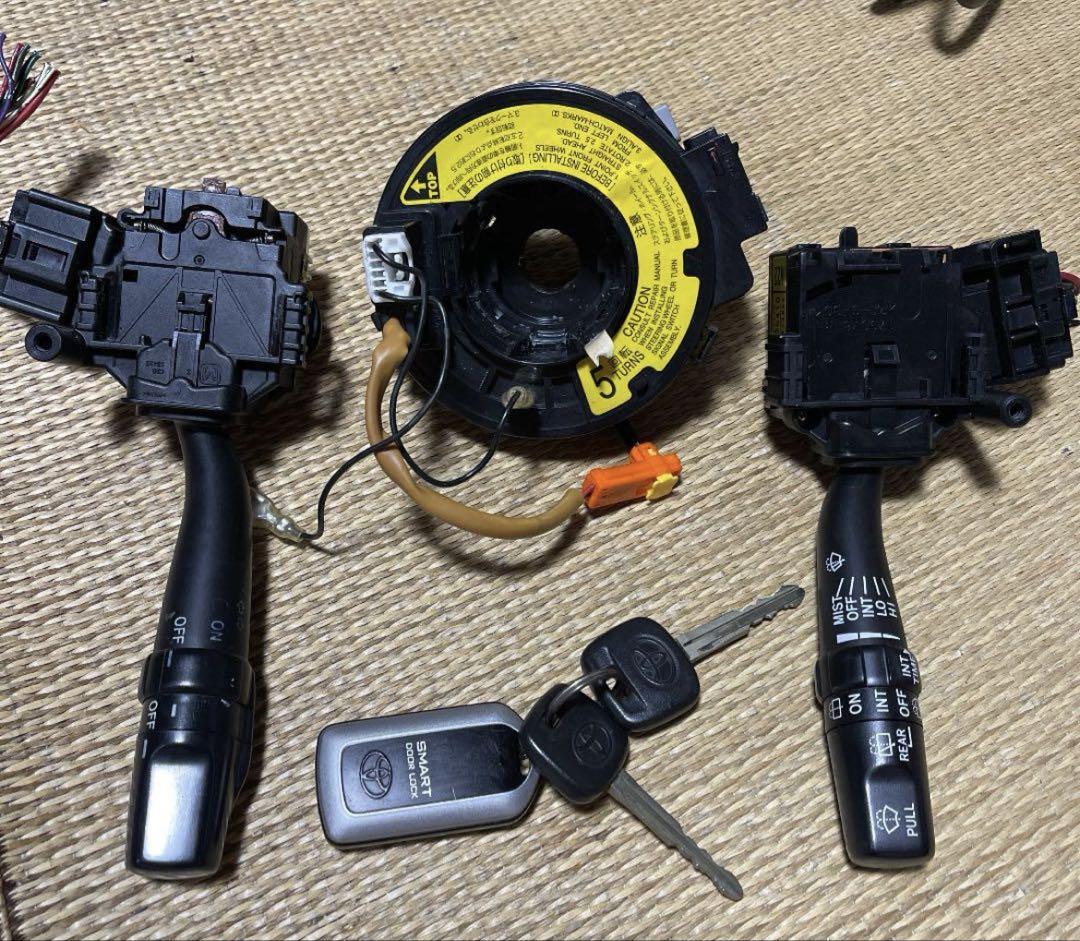 トヨタウィッシュ ANE10 ANE11. シリーズ 5,000円
