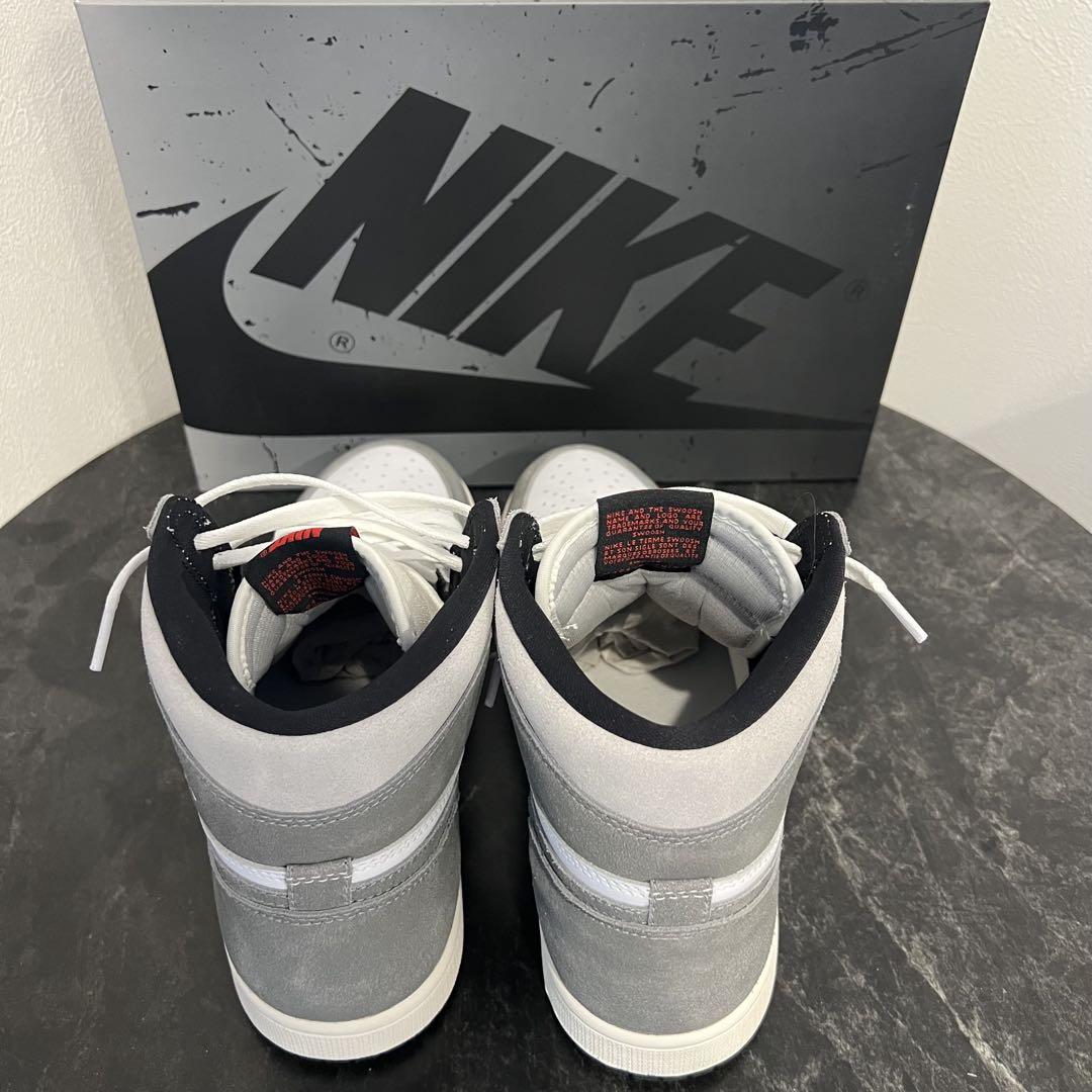 Nike Air Jordan1 Retro High ブラックアンドスモーク