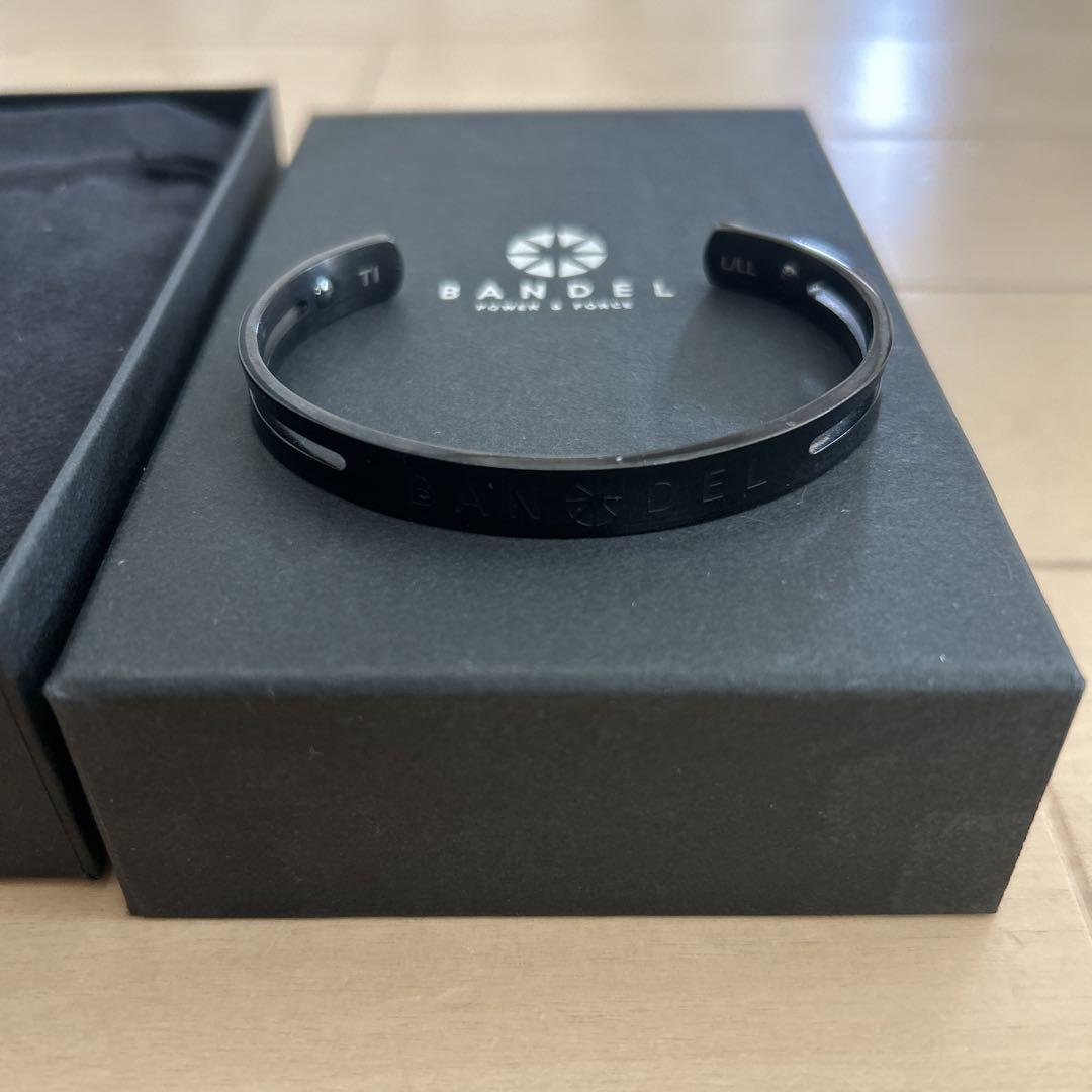 BANDEL 純チタン製バングル　L/LLサイズ
