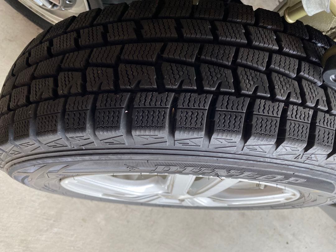 ダンロップスタッドレスタイヤ165/70R/14 4本セット ダンロップスタッドレスタイヤ165/70R/14 4本セット