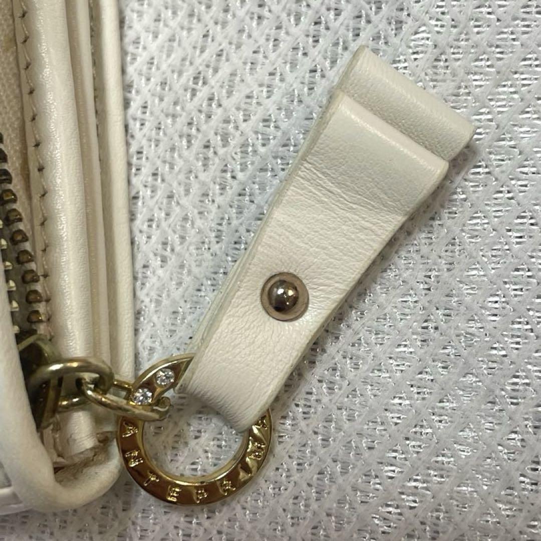 未使用品　ANTEPRIMA アンテプリマ　長財布　花柄