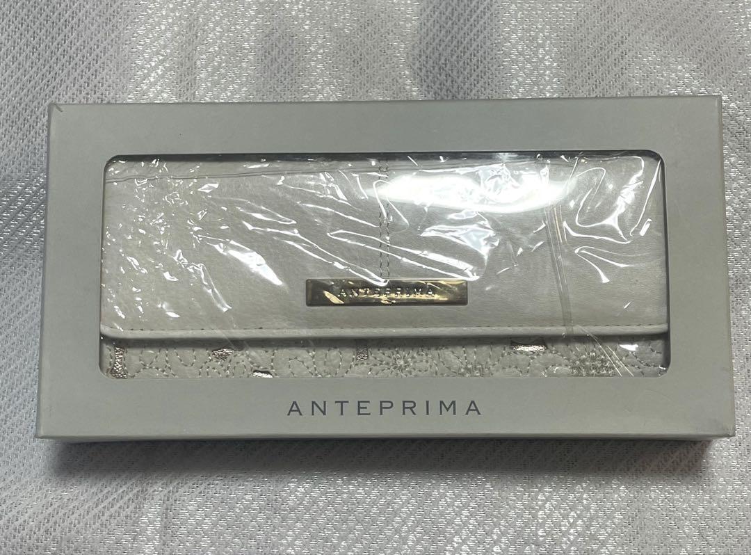 未使用品　ANTEPRIMA アンテプリマ　長財布　花柄