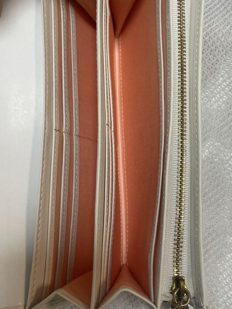 未使用品　ANTEPRIMA アンテプリマ　長財布　花柄