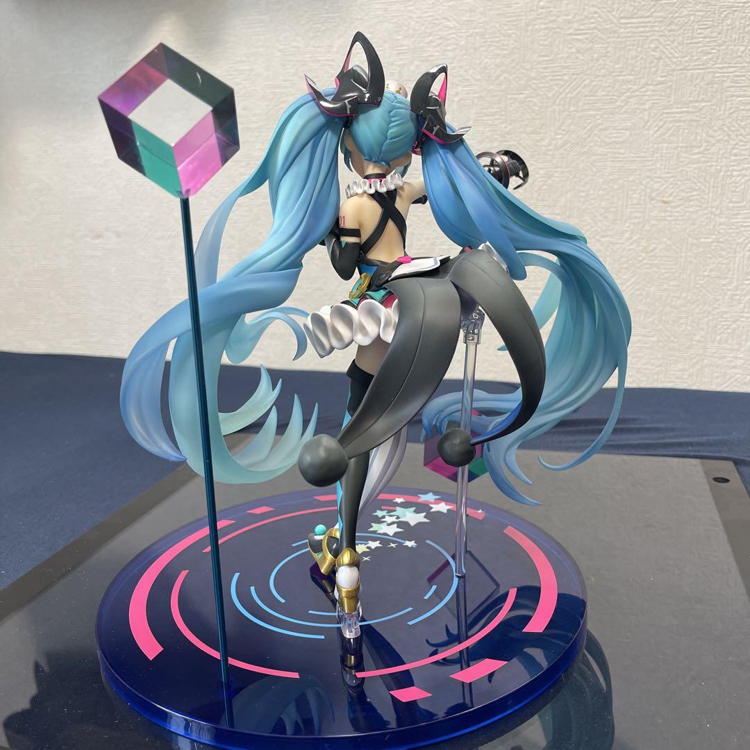 【美品】初音ミク「マジカルミライ 2019」Ver. 1/7スケールフィギュア