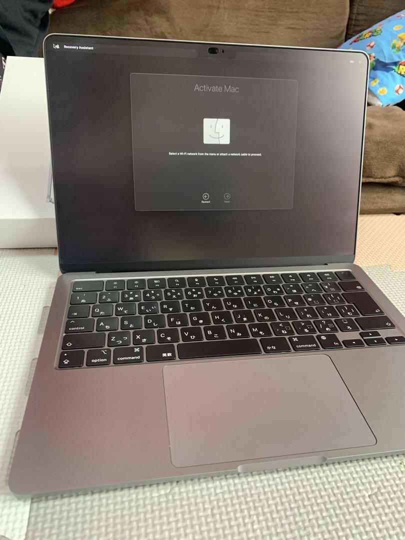 2022年 モデル　macbook M2 256gb 13.6インチ