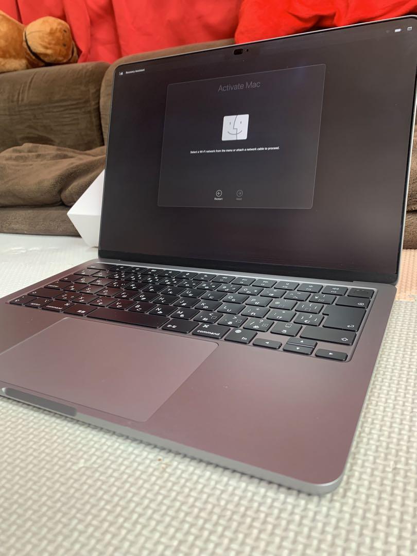2022年 モデル　macbook M2 256gb 13.6インチ