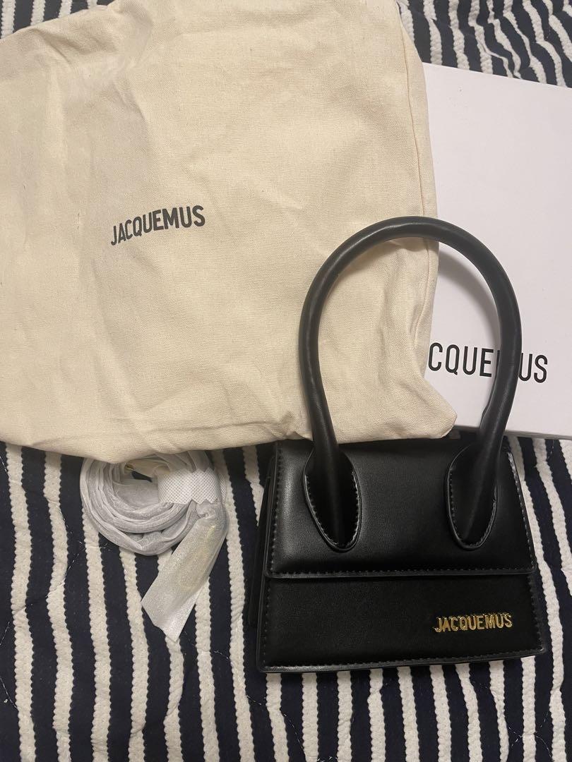 JACQUEMUS ショルダーバック - メルカリ