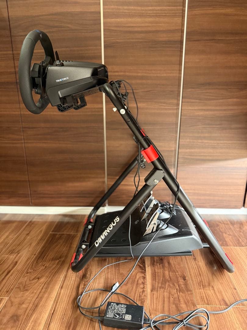 DIWANGUSスタンド目立った傷や汚れなし