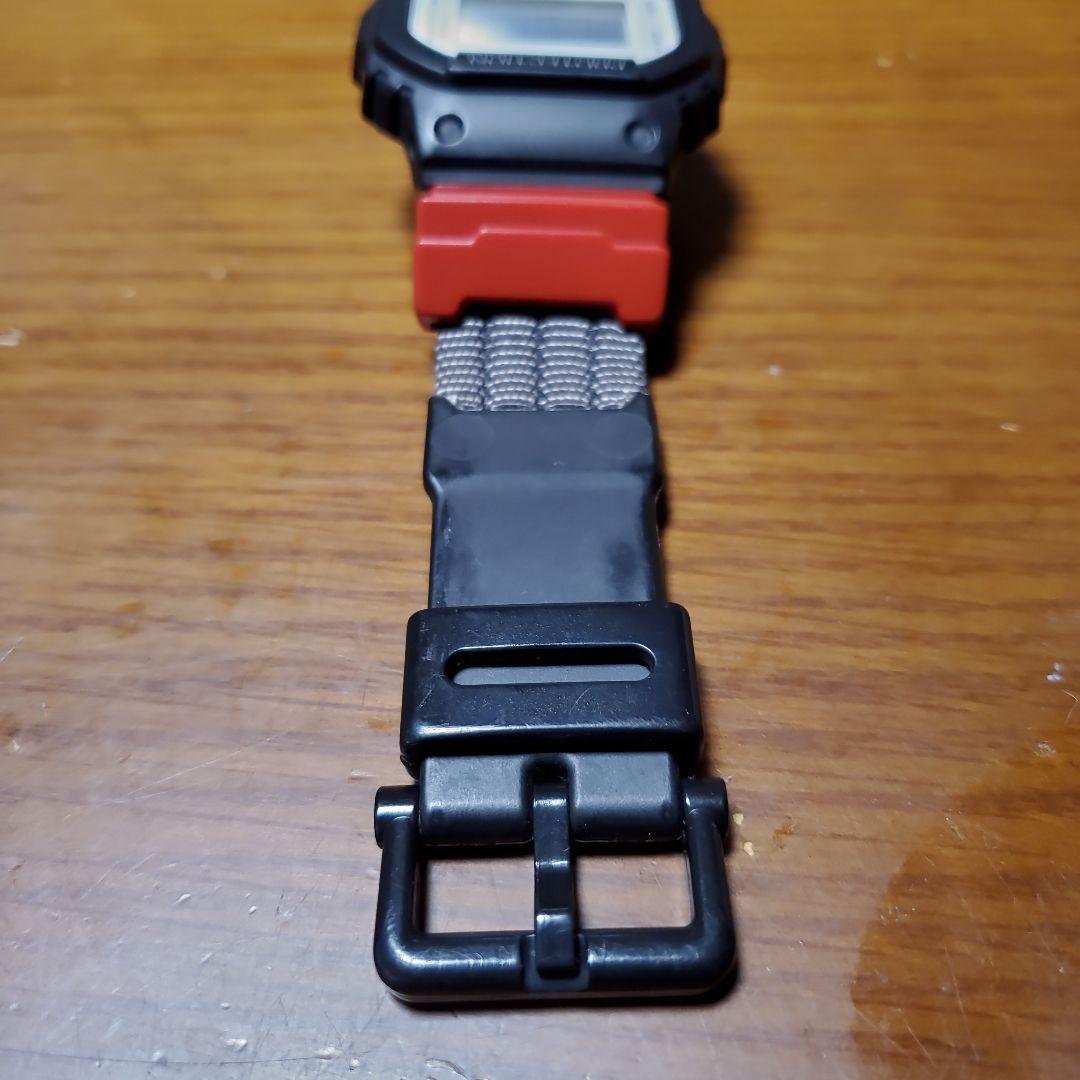 CASIO G-SHOCK G-2272 黒/赤 デジタル腕時計 - 時計激安