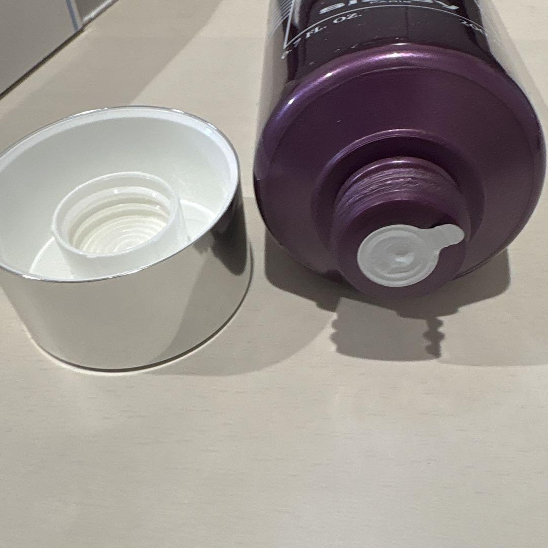 シスレー ブラックローズ ビューティファイングボディ エマルジョン200ml