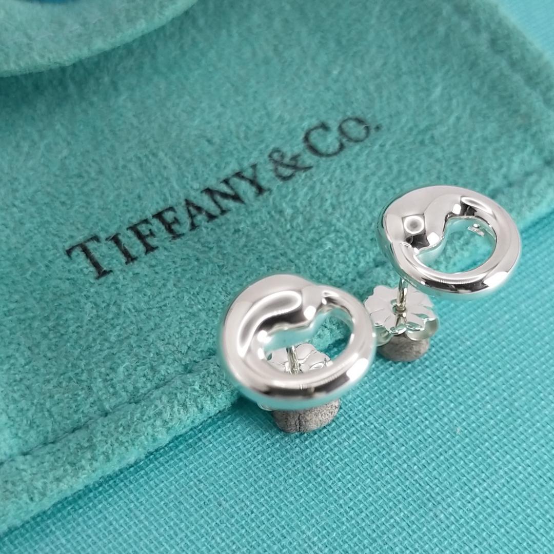 年末のプロモーション特価！ ☆2周年☆【TIFFANY&Co.】エターナル サークル 1513 ピアス アクセサリー