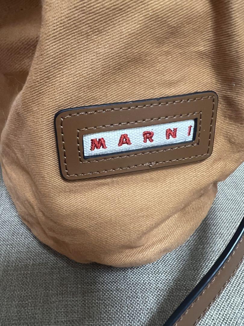 マルニ　カゴバッグ　バケットバッグ