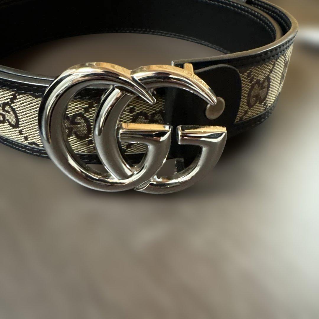 訳あり】GUCCI ブラックレザー GGロゴベルトブラック